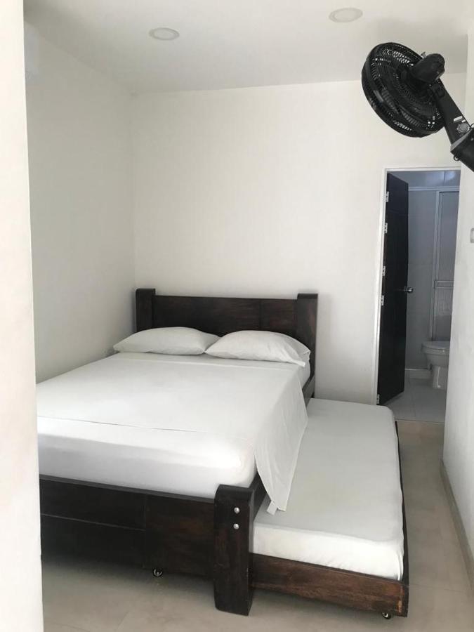 Hotel Brisas Del Norte Roldanillo 外观 照片