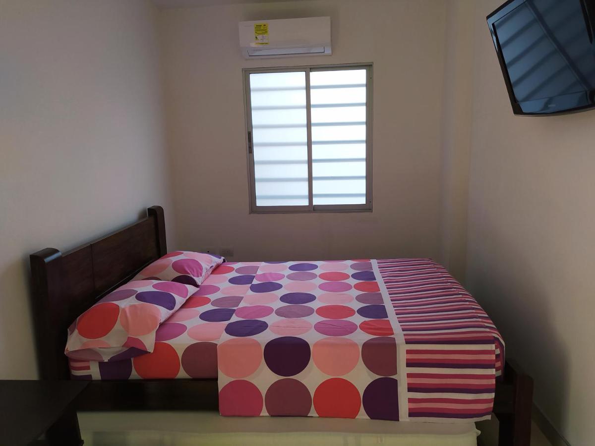 Hotel Brisas Del Norte Roldanillo 外观 照片