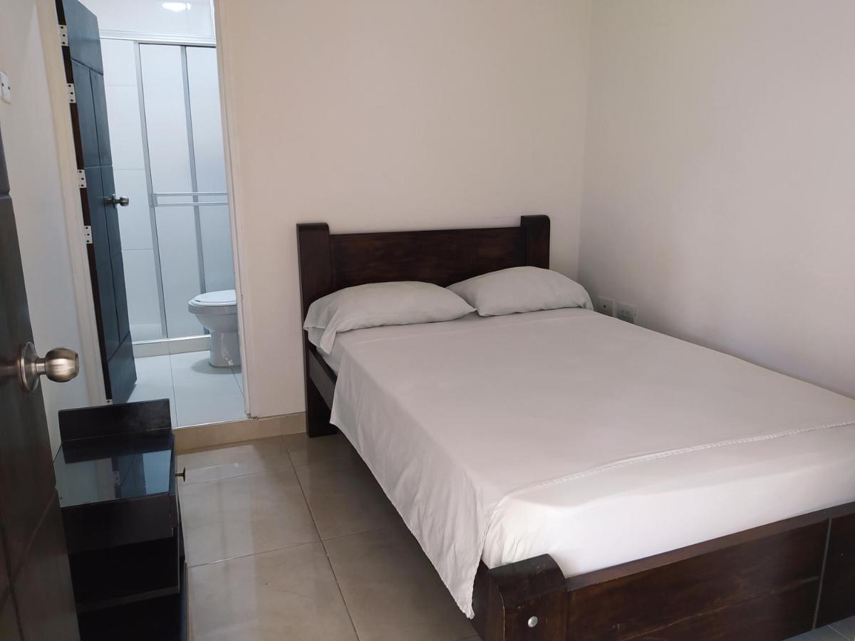 Hotel Brisas Del Norte Roldanillo 外观 照片