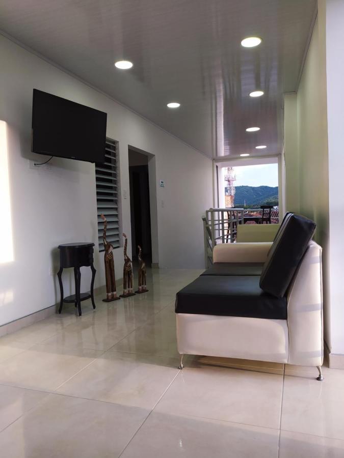 Hotel Brisas Del Norte Roldanillo 外观 照片