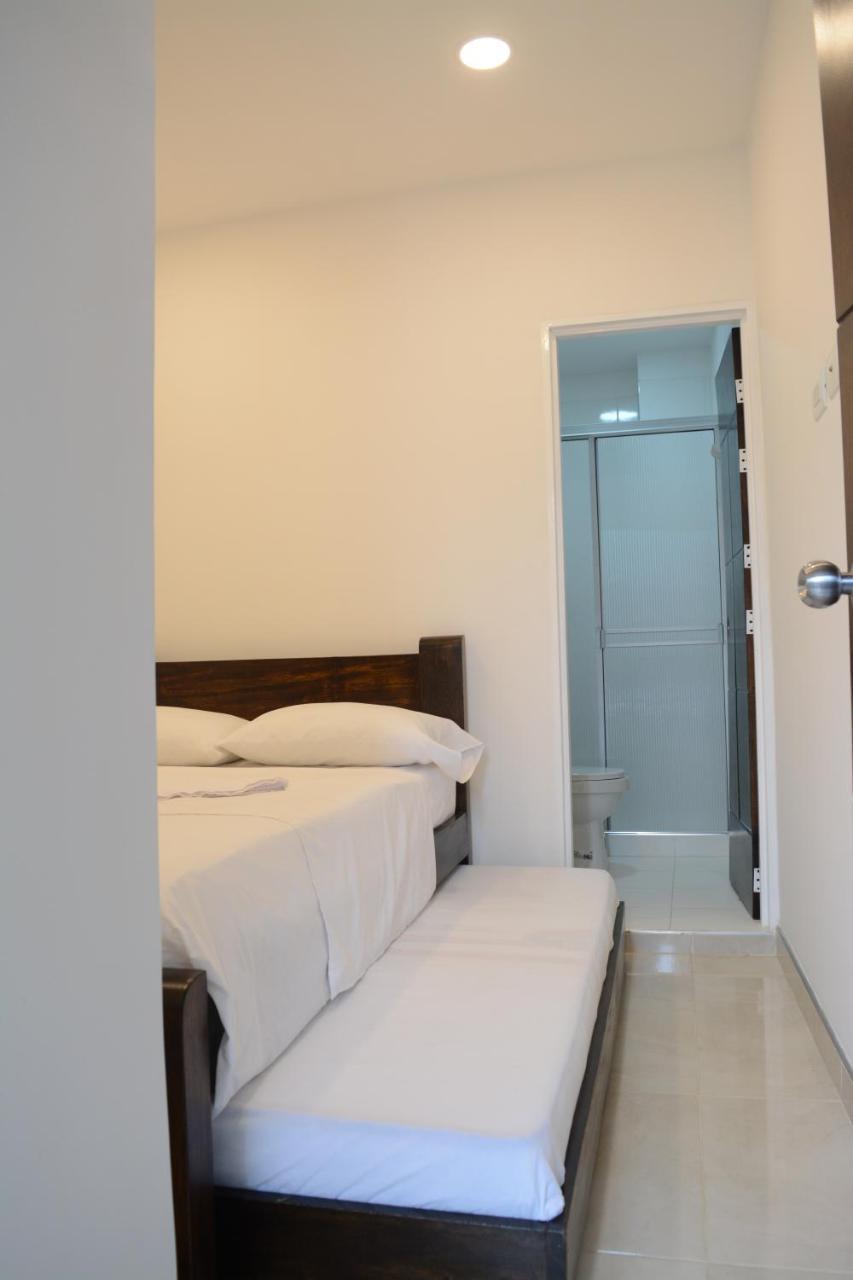 Hotel Brisas Del Norte Roldanillo 外观 照片