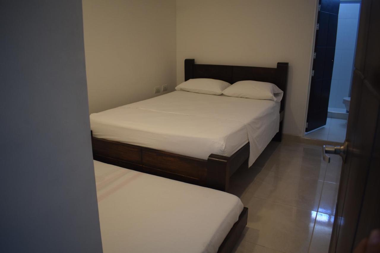 Hotel Brisas Del Norte Roldanillo 外观 照片