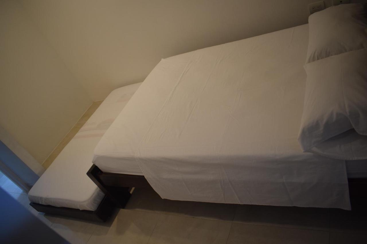 Hotel Brisas Del Norte Roldanillo 外观 照片